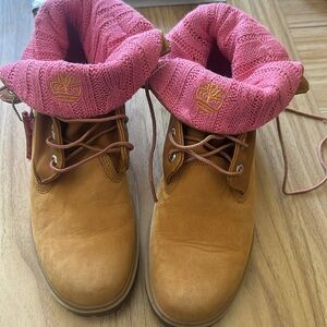 Timberland boots with pink cable knit lining